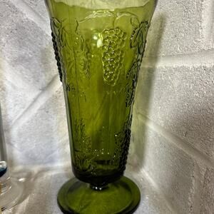 Vintage Indiana Glass Co. Colony Green Harvest Vase.  10 inches tall No chips